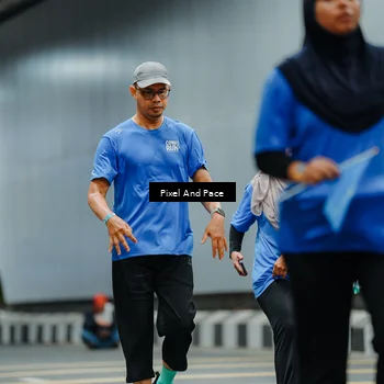 Runner Photo 7825724