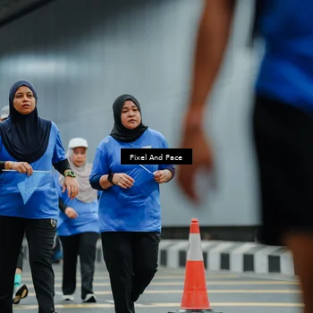 Runner Photo 7825739