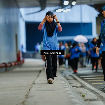 Runner Photo 7825746