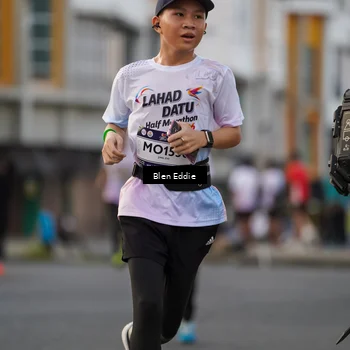 Runner Photo 7825818
