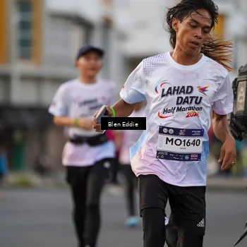 Runner Photo 7825826