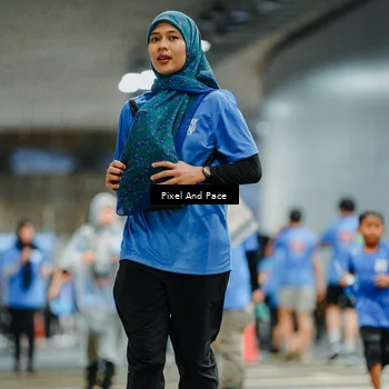 Runner Photo 7825842