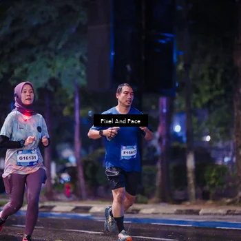 Runner Photo 7825848