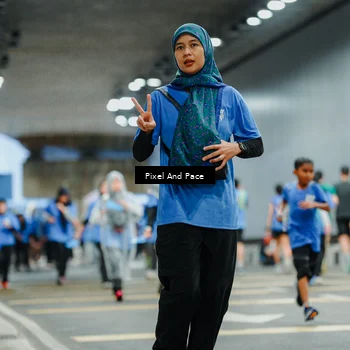 Runner Photo 7825853