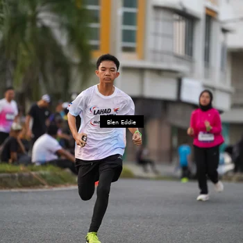 Runner Photo 7825857