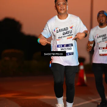 Runner Photo 7825878