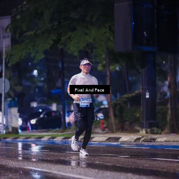 Runner Photo 7825880