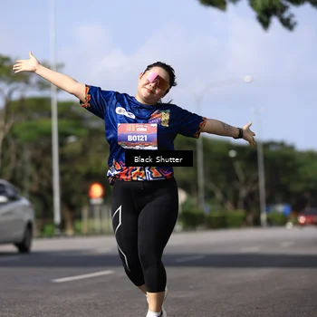 Runner Photo 7825888