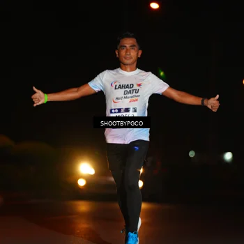 Runner Photo 7825890