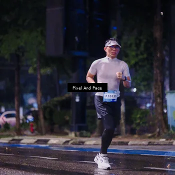 Runner Photo 7825904