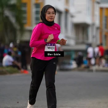 Runner Photo 7825914