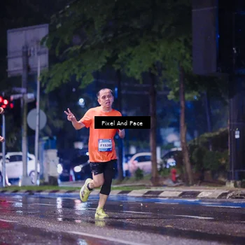 Runner Photo 7825923