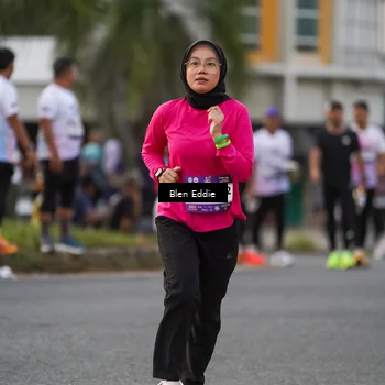 Runner Photo 7825925