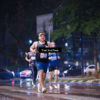 Runner Photo 7825927