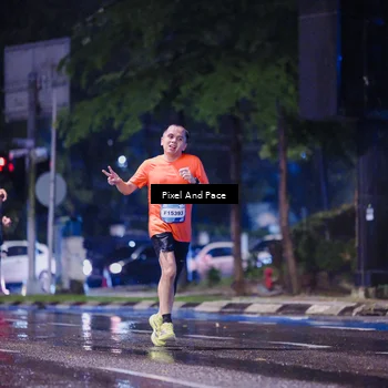 Runner Photo 7825929
