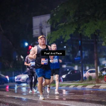 Runner Photo 7825932