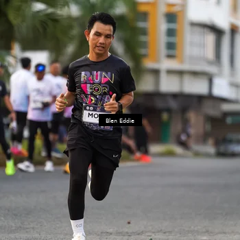 Runner Photo 7825951