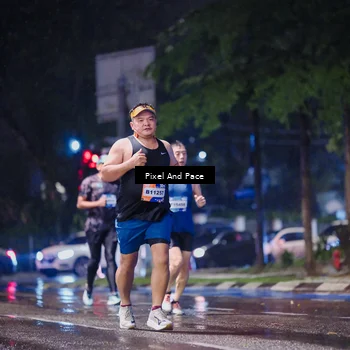 Runner Photo 7825953