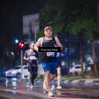 Runner Photo 7825971