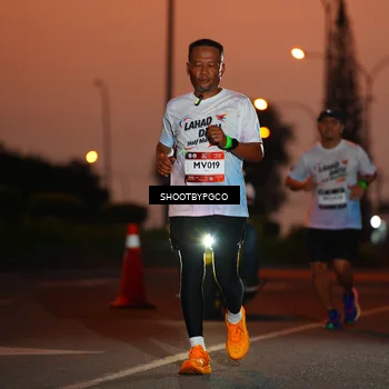 Runner Photo 7825977