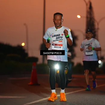 Runner Photo 7825994