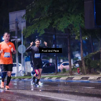 Runner Photo 7825995