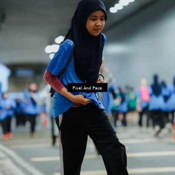 Runner Photo 7826044