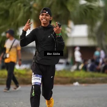 Runner Photo 7826049