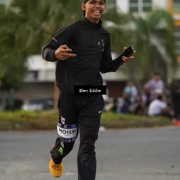 Runner Photo 7826071