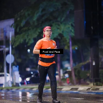 Runner Photo 7826084