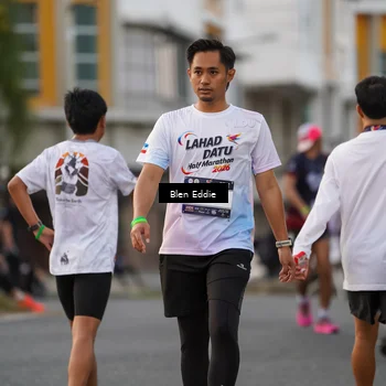 Runner Photo 7826133