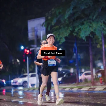 Runner Photo 7826136