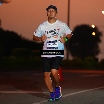 Runner Photo 7826142