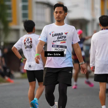 Runner Photo 7826154