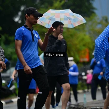 Runner Photo 7826157