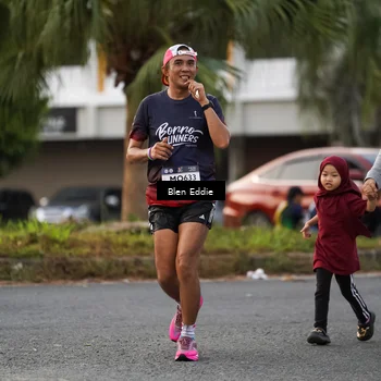 Runner Photo 7826171