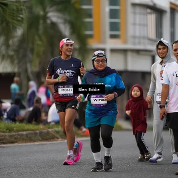 Runner Photo 7826180