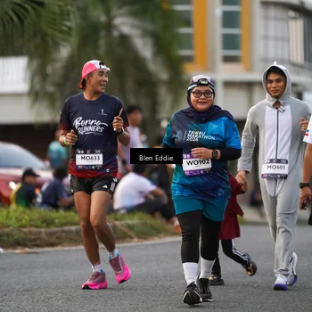 Runner Photo 7826192