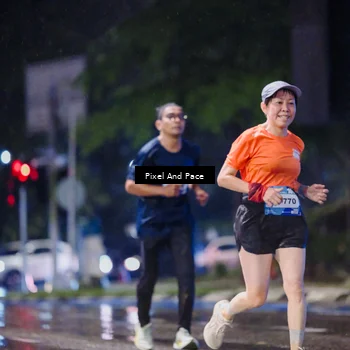 Runner Photo 7826196