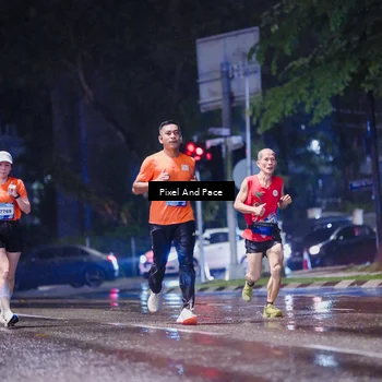 Runner Photo 7826216
