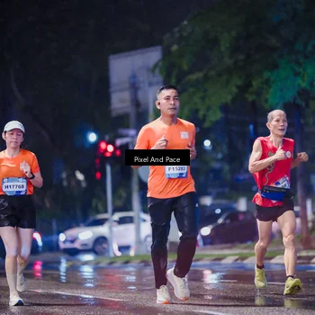 Runner Photo 7826224