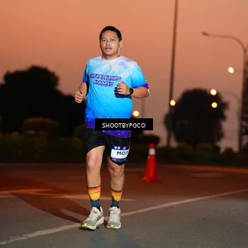 Runner Photo 7826251