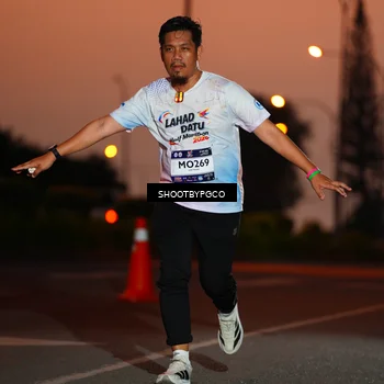 Runner Photo 7826262