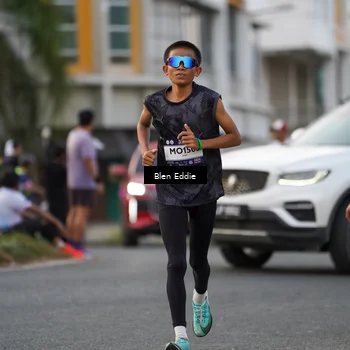 Runner Photo 7826264