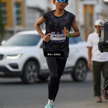 Runner Photo 7826268