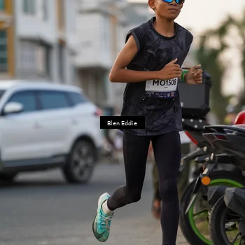 Runner Photo 7826296