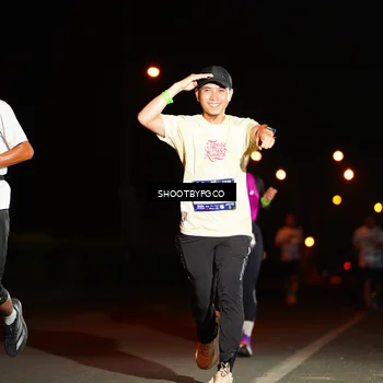 Runner Photo 7826305