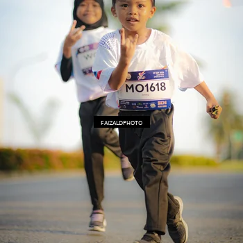 Runner Photo 7826339