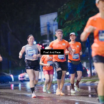Runner Photo 7826340