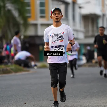 Runner Photo 7826349